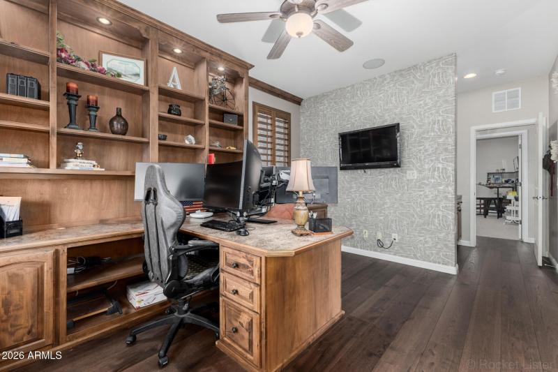 Perfect work from home Office!