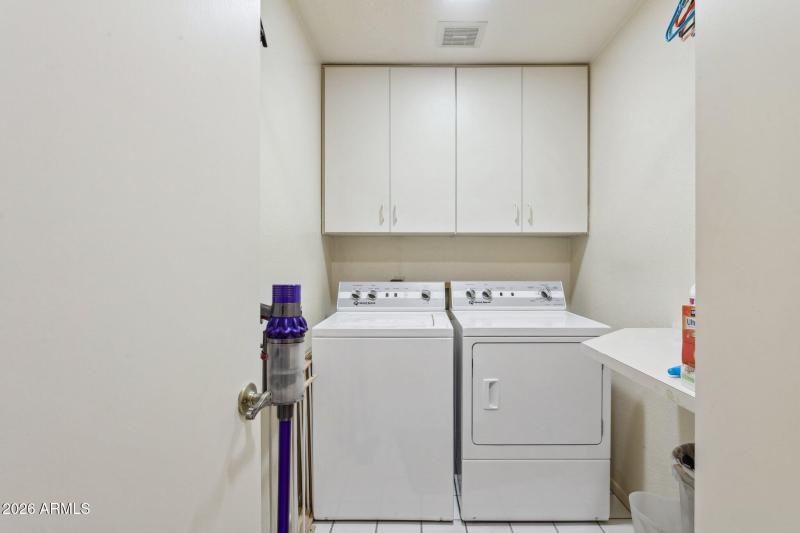 32-web-or-mls-10908-n-57th-ave
