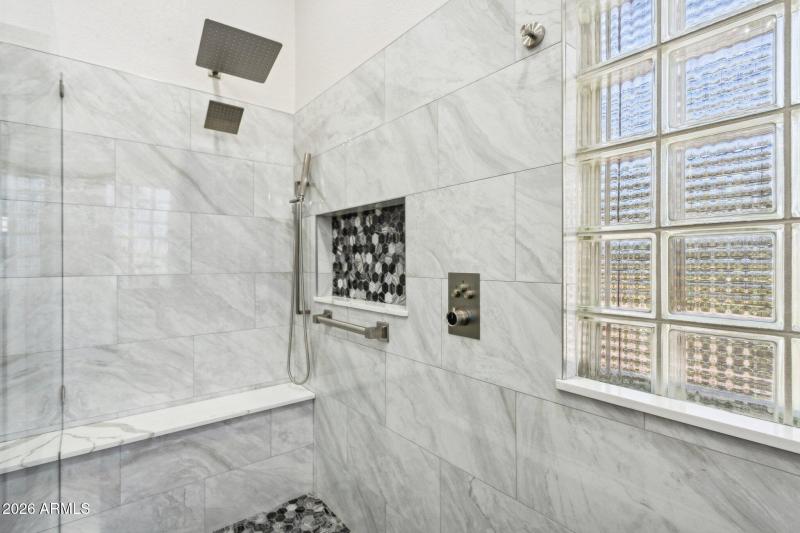 44-web-or-mls-10908-n-57th-ave