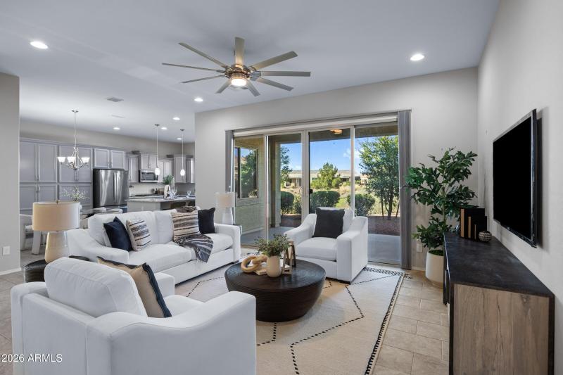 41650 W Harvest Moon Dr-4