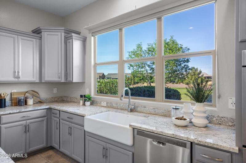 41650 W Harvest Moon Dr-17