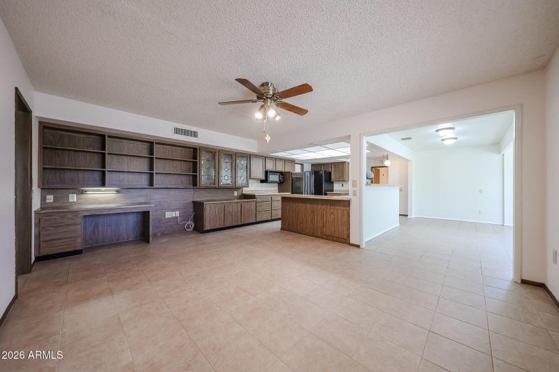 Dining area off the kitchen