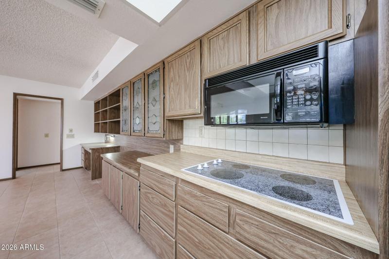 Kitchen with loads of storage