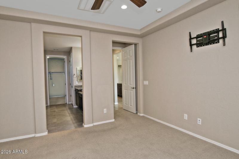 4198 N Spyglass Dr Unit d-large-031-029-