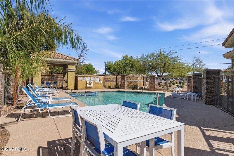 36-18250 N Cave Creek Rd #190_RedHogMedi