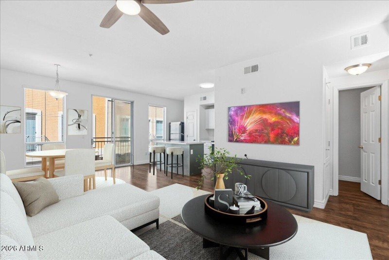 07-18250 N Cave Creek Rd #190_RedHogMedi