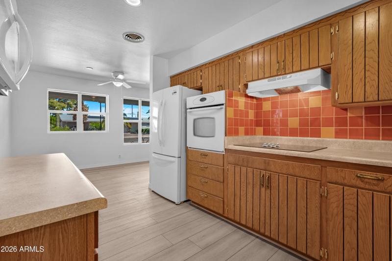 Kitchen 6