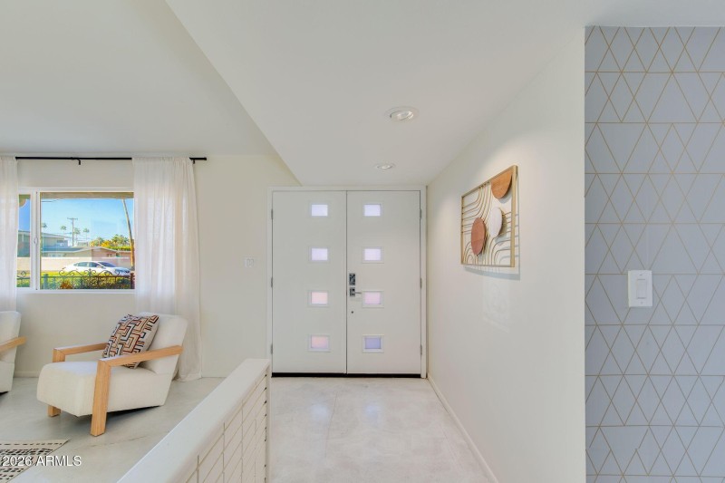 Entryway/Living space