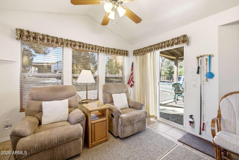 2703RustlersRoost-HeberOvergaard-AZ-10