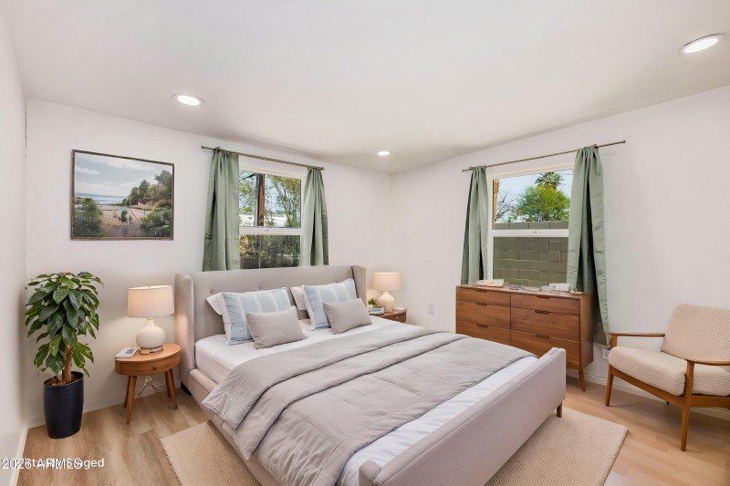 item_15-(5) VS Watermark