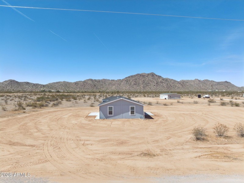 14-web-or-mls-18230-n-meadow-ln-rd