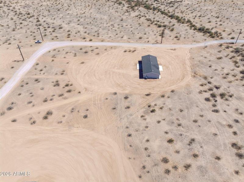 19-web-or-mls-18230-n-meadow-ln-rd