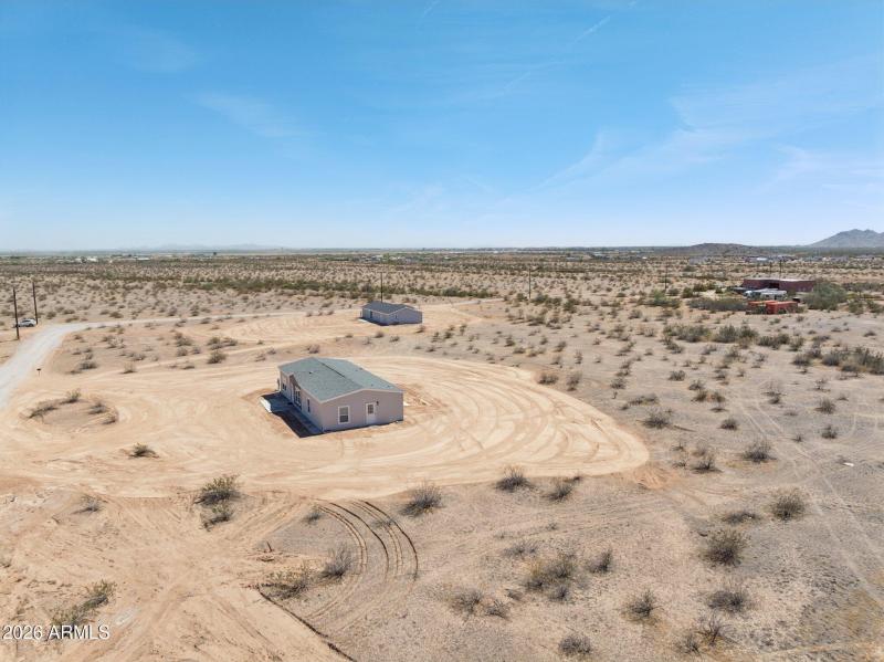 37-web-or-mls-18230-n-meadow-ln-rd