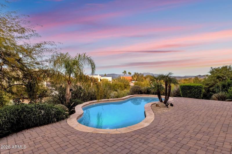 048_Poolside Patio II