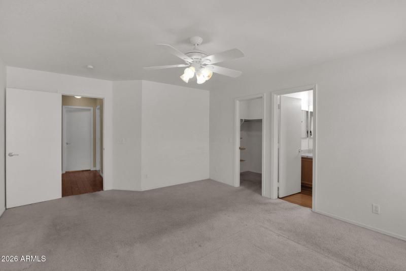 11-web-or-mls-P1581577