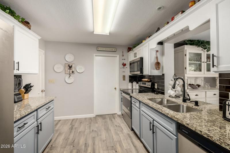 Modern kitchen
