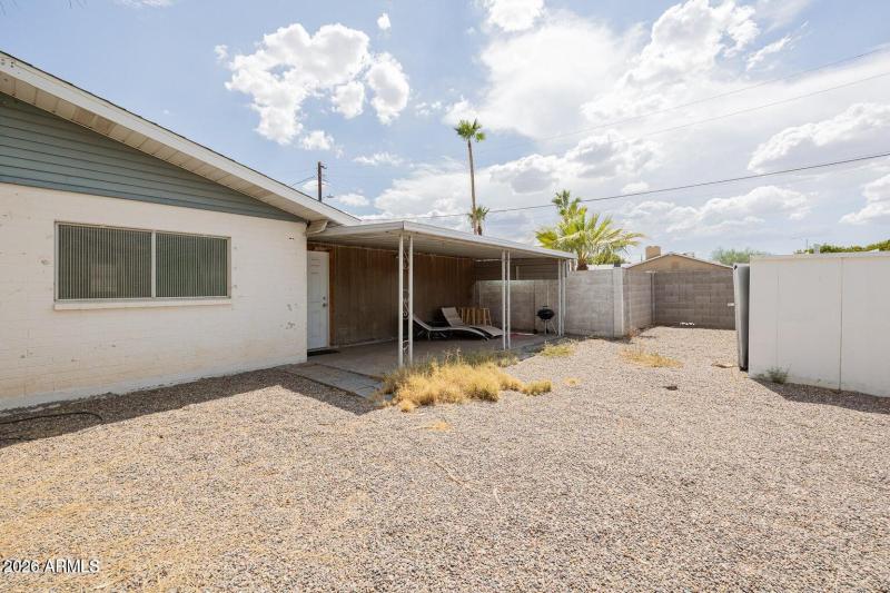 Unit 2 sideyard