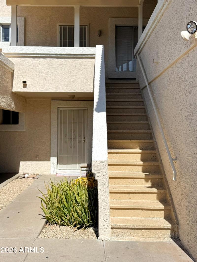 Stairs to 201 & 202