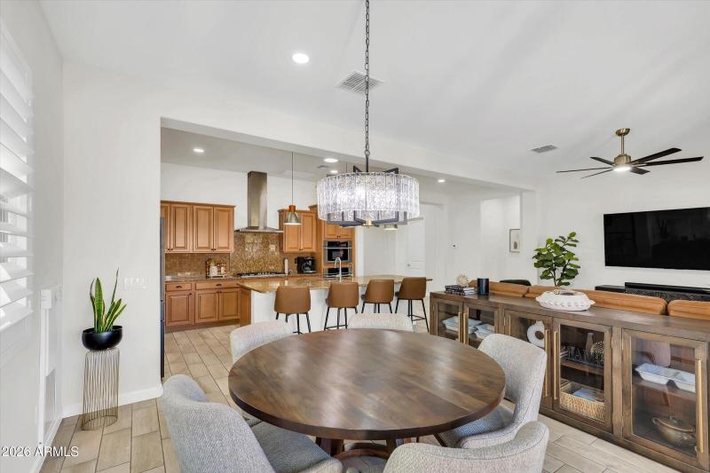 24-4682 N 206th Dr-24