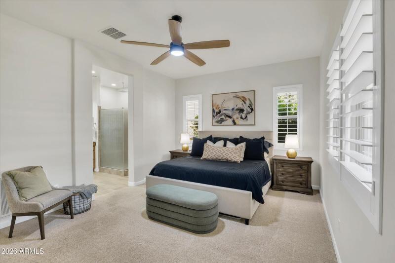 32-4682 N 206th Dr-32