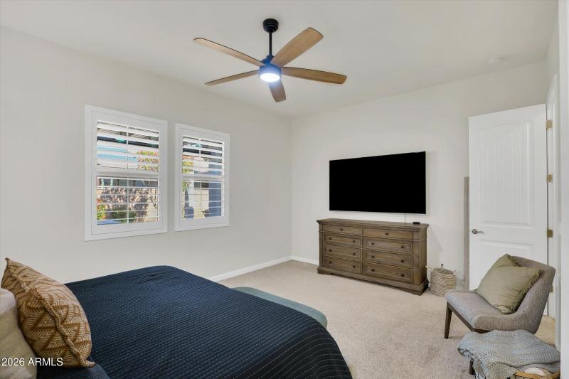 34-4682 N 206th Dr-34