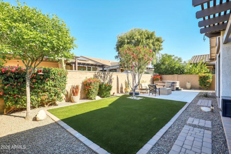 47-4682 N 206th Dr-47