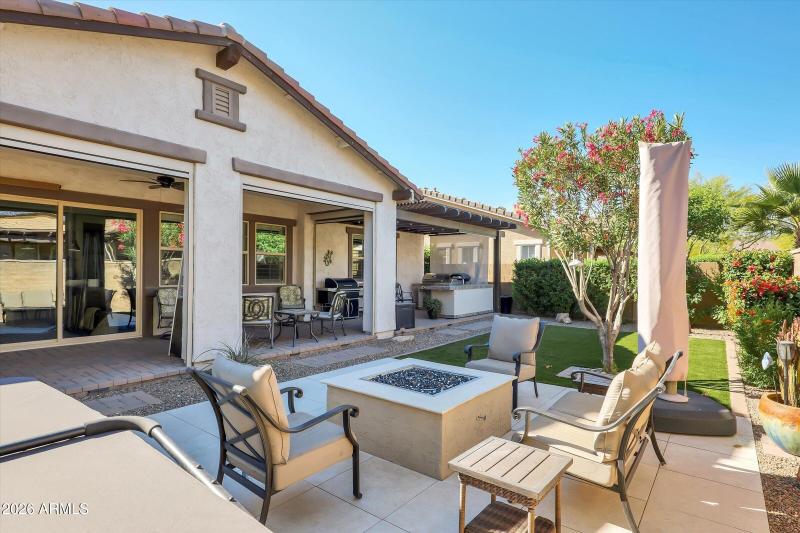 50-4682 N 206th Dr-50