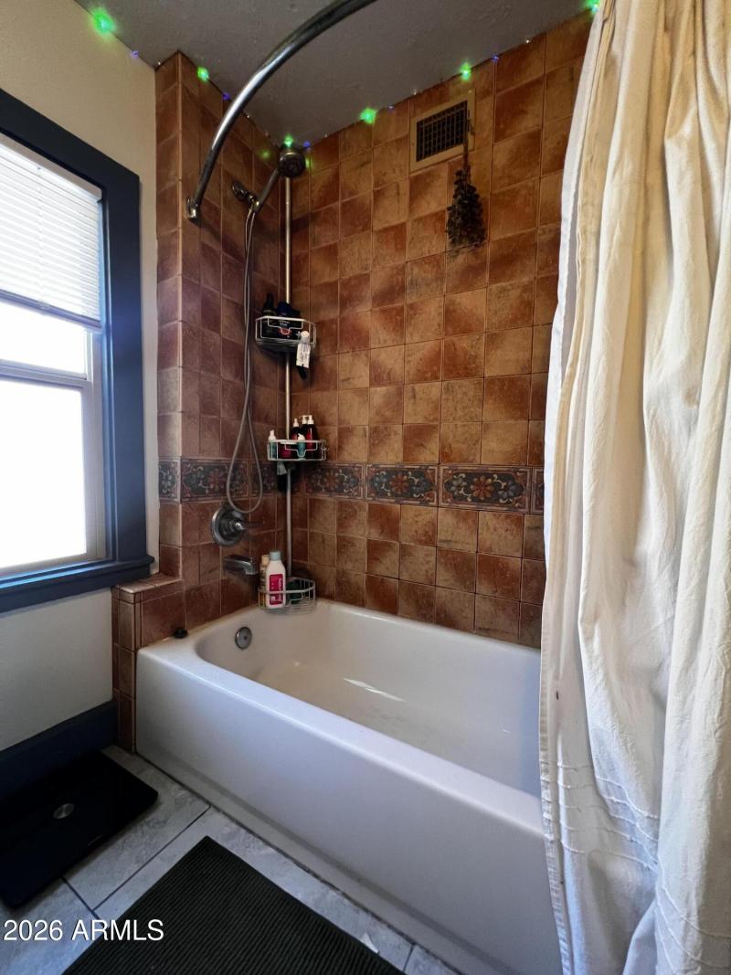 420 Tombstone Canyon