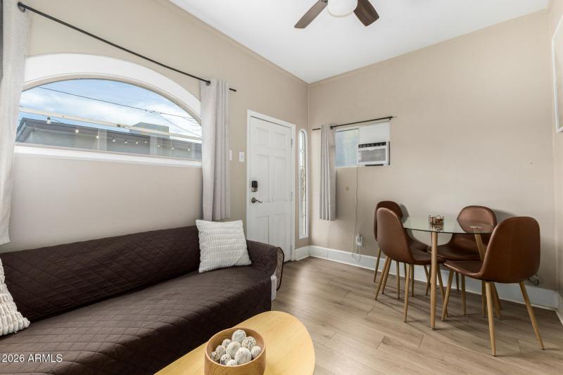 51 - Monroe