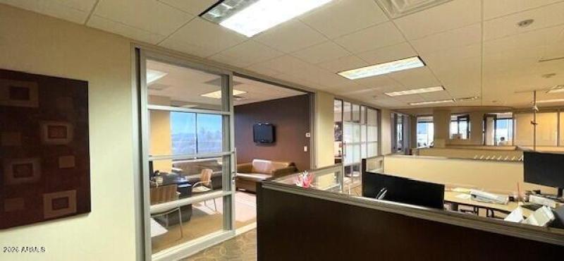 2B office