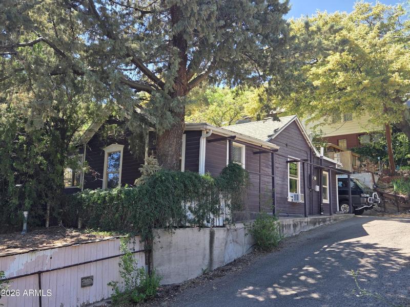 420B Tombstone Canyon