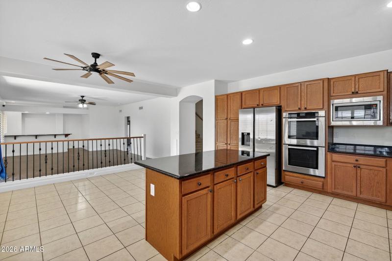 7-web-or-mls-005E Solina Cir