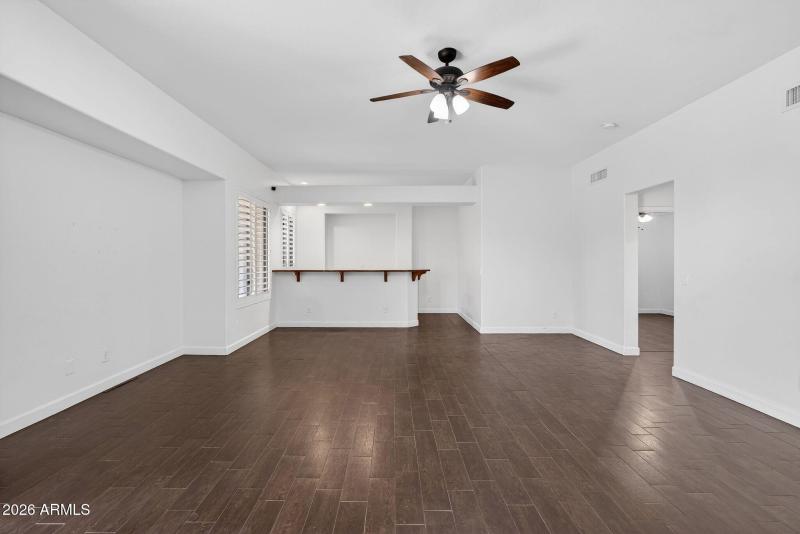 13-web-or-mls-014E Solina Cir