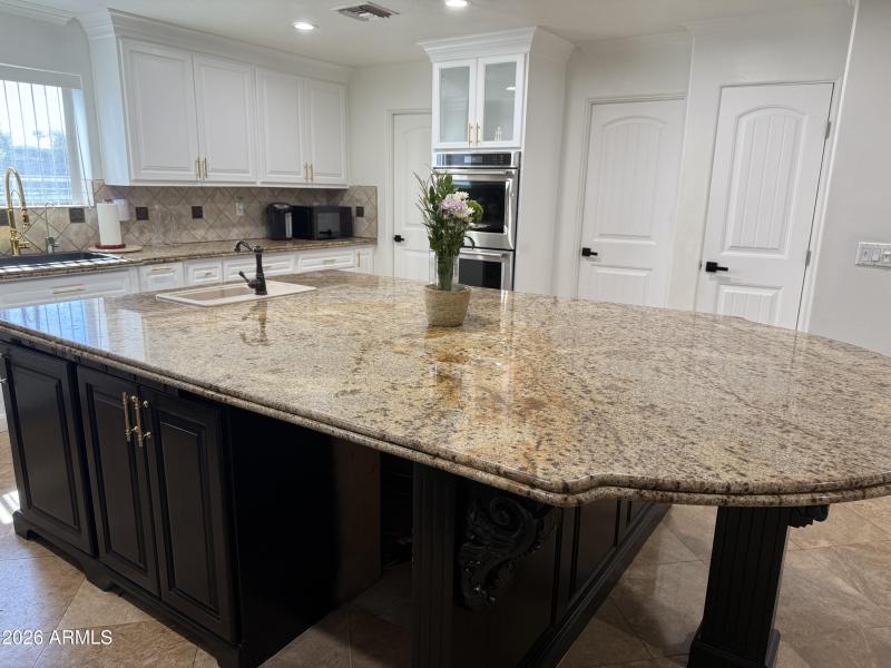 11F955B7-50F9-432C-9A30-475B990B6BB3