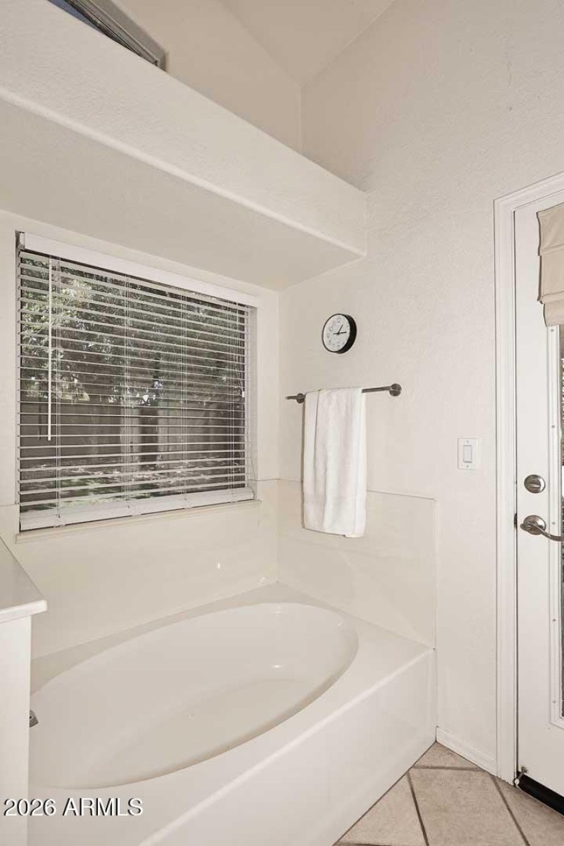 Primary Bath-Garden Tub