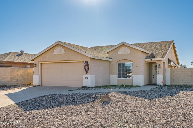 8735 W Pineveta Dr-2