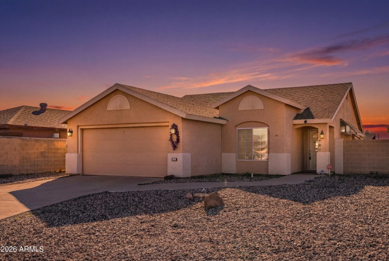 8735 W Pineveta Dr Twilight