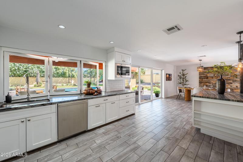 Kithen access to Patio