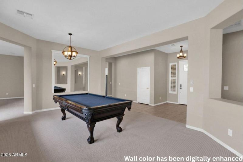 3810 Latham - 07Living Room1