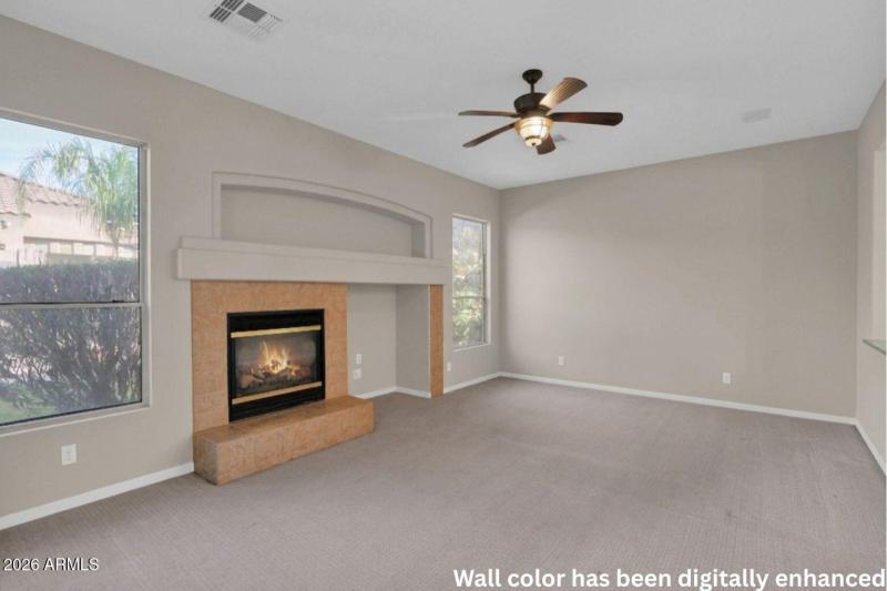 3810 Latham - 16Family Room1