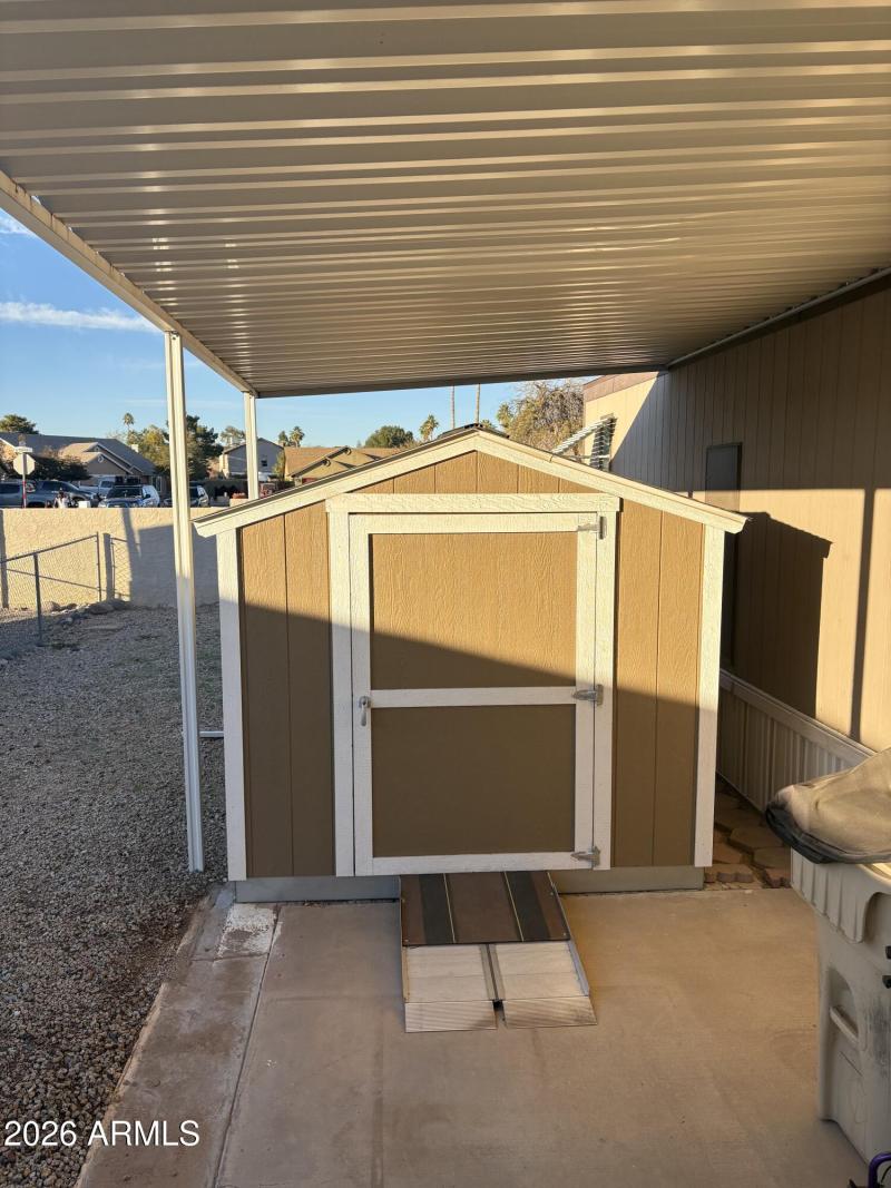 Shed