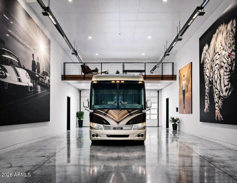 MLS Motothome photo