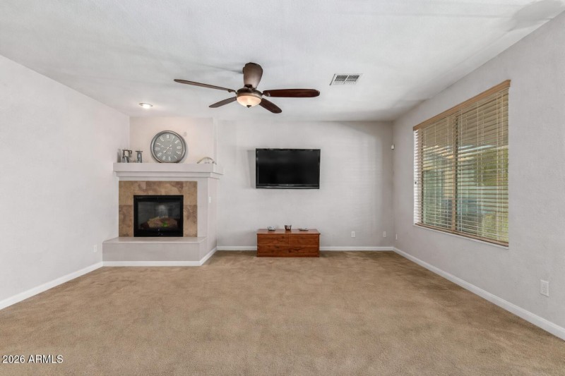 41C198B3-73E2-42EF-953C-373CBC226361