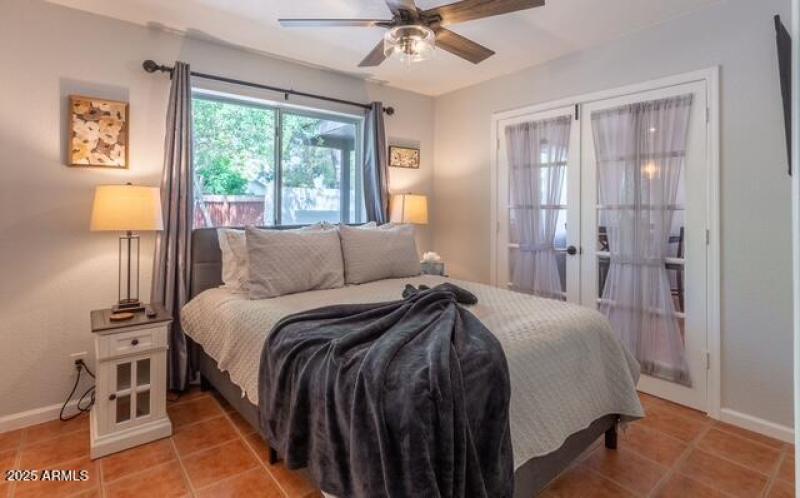 bedroom-01