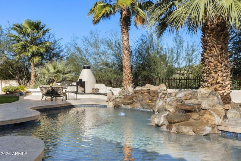 72-web-or-mls-12110-e-gold-dust-ave
