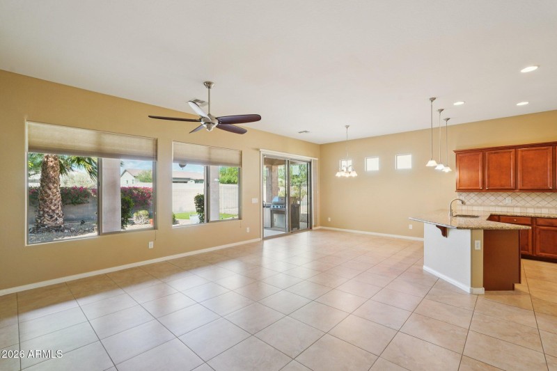 13-web-or-mls-W Cottonwood Ln-S0204-013