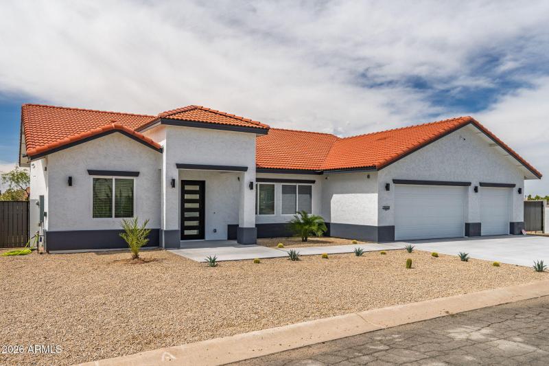 1-web-or-mls-15030 S Indian Bend Ln-100