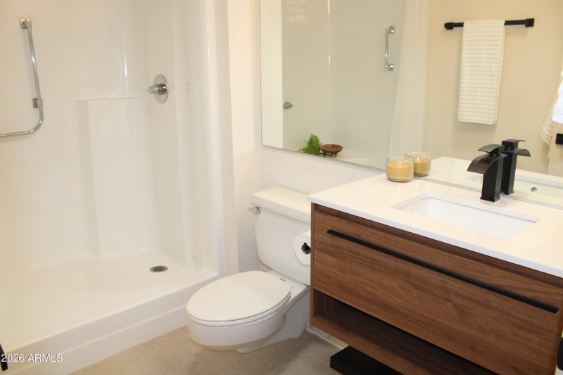 27 - Primary Bathroom