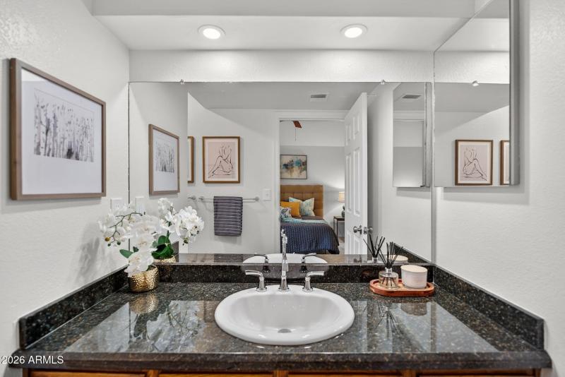 33-web-or-mls-028W Kimberly Way