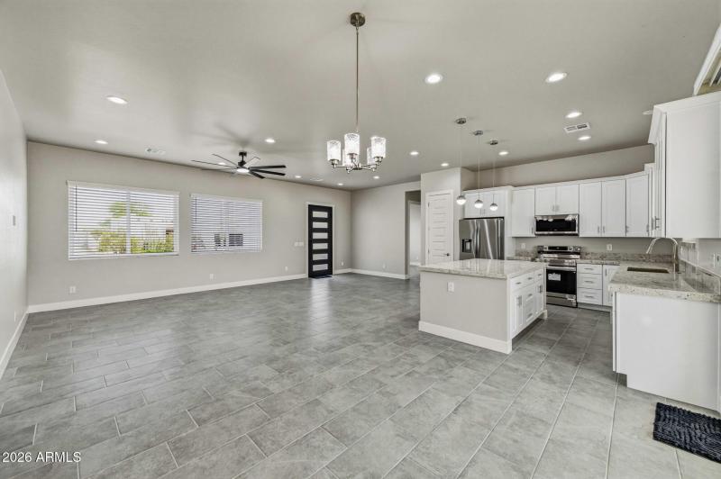 42-web-or-mls-15030 S Indian Bend Ln-206